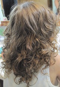 Gorgeous, big curls.