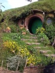 21495721-hobbiton-film-area-of-lord-of-the-rings-and-the-hobbit